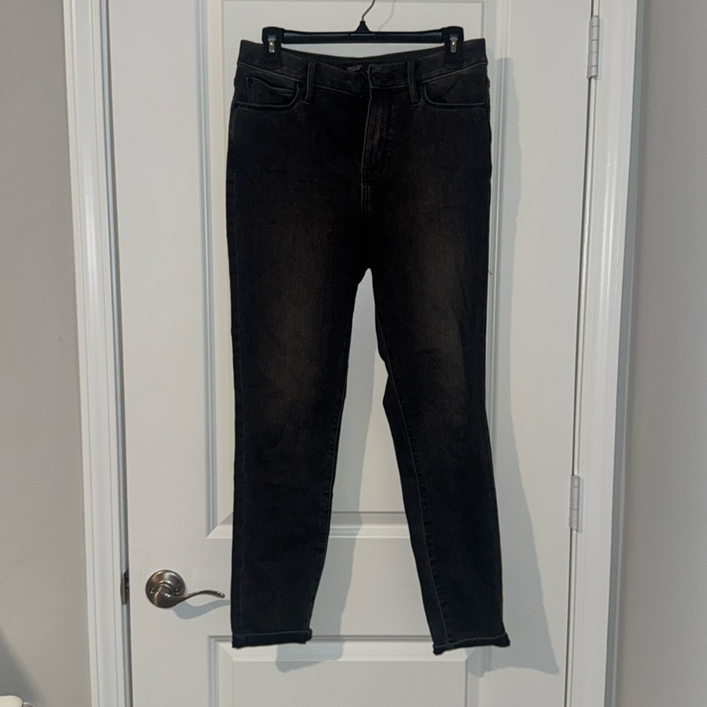 Dark gray skinny jeans size 6 - Simply Vera Wang
